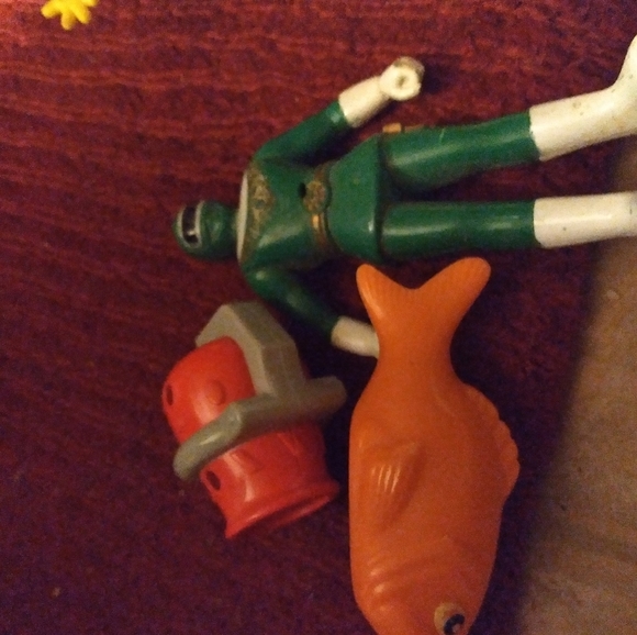 - GRAB BAG 90s vintage toys lot early 2000s simpsons incredibles figurines - Picture 9 of 9